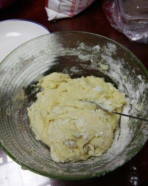 土豆是隔水蒸还是水里煮，土豆隔水蒸多久 能熟
