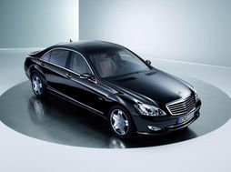 s600奔驰迈巴赫，s600奔驰价格2022款图片