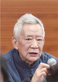 马云的父亲是曲艺界元老吗?，马云的祖父