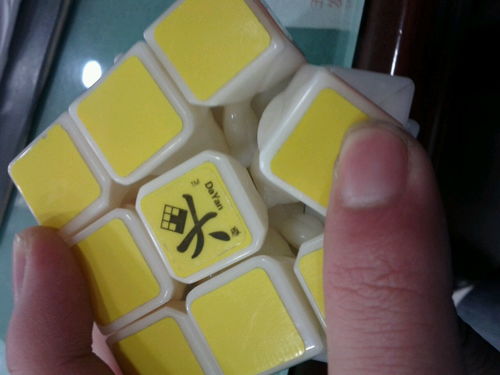 拆魔方怎么拆