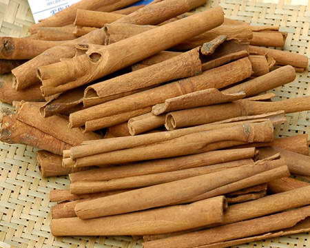 肉桂桂皮桂枝区别，肉桂桂皮香