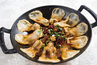 铁锅炖鸡贴饼子的做法，铁锅炖鸡汤好不好