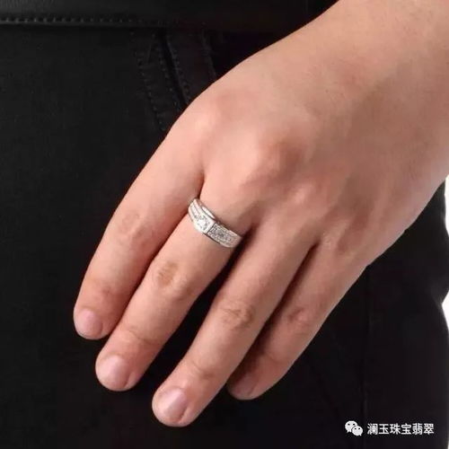男士左右手戒指的戴法和意义
