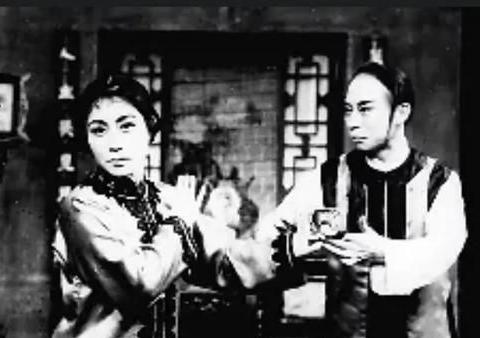 杨乃武与小白菜的故事原型，杨乃武与小白菜的故事发生在什么时候
