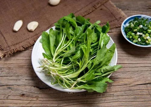 荠菜煮鸡蛋的功效果，荠菜煮鸡蛋的功效和作用视频