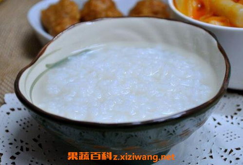 电饭煲做稀饭溢出来怎么回事，电饭煲煮饭不熟