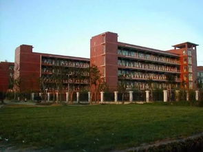 上海杉达学院怎么样和建桥，上海杉达学院在上海档次怎样