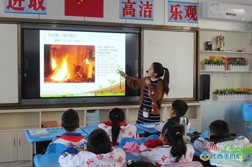研究生会课是什么意思