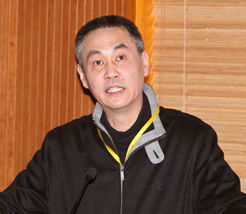 潘维维，潘维民