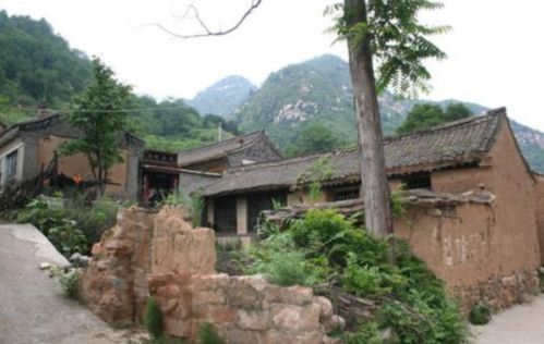 一个村子造句，村子造句二年级上册