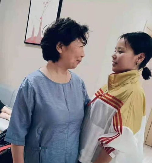 爱憎分明的读音