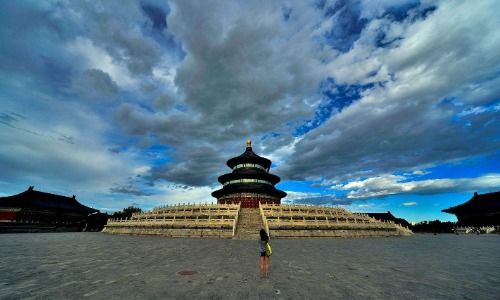 超广角镜头什么意思 把人拉长，手机超广角镜头有什么用