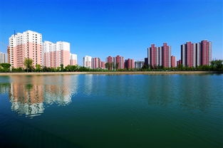 拔地而起是什么意思