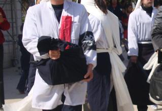 孝服是什么意思