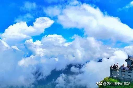 “天什么云什么”的成语