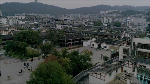 关于二万五千里长征的故事