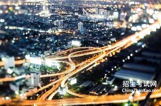 热闹造句子一年级，热闹造句怎么写