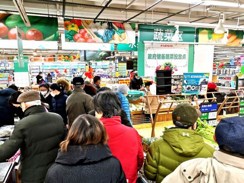 囤积居奇的意思