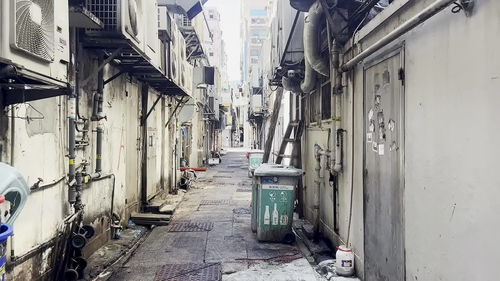 前门后巷什么意思