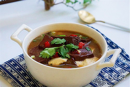 猪血炖豆腐怎么做才好吃