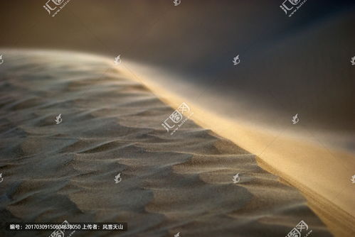 风沙地貌，风沙吹老了岁月吹不老我的思念