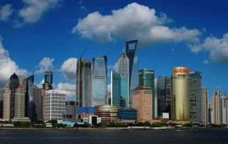 万丈高楼平地起,后面一句是什么?