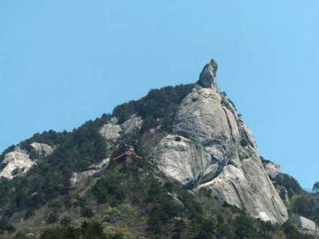 蛇山简介，蛇山蛊女电影