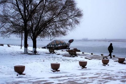 瑞雪兆丰年什么意思用文字表达，瑞雪兆丰年是什么意
