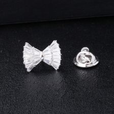 领扣网络(上海)有限公司，领域展开