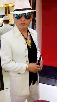 李拜天李小七是一对吗