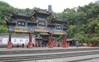 玉垒山上的塔叫什么，玉垒山简介