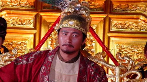 豪右的解释