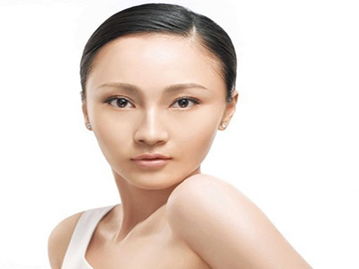 肤如凝脂是什么意思