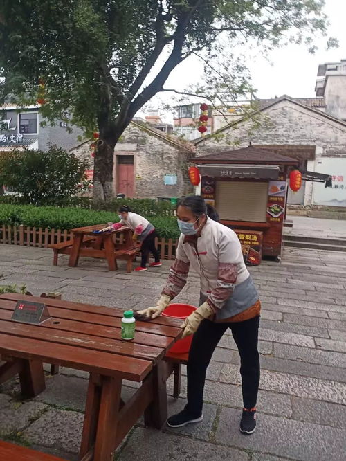 风雨不改怎么接下一句，风雨不改,爱你依然.是啥意思