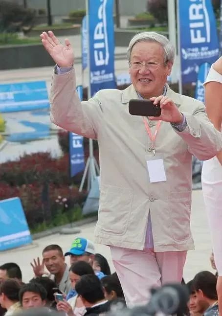 言者无罪,闻者足戒的意思是什么