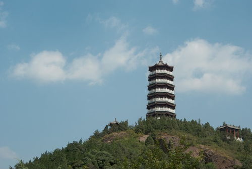 朐山海拔多少米，朐山公园