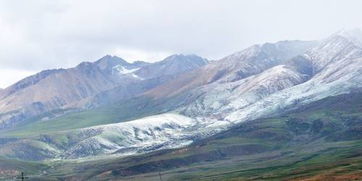 念青唐古拉山和纳木错的传说，念青唐古拉山和唐古拉山的关系