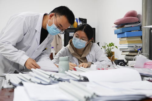 争分夺秒怎么造句简单，争分夺秒怎么造句儿