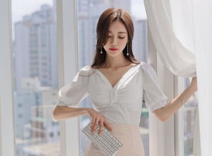 温香艳玉什么意思