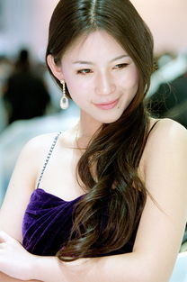 对比分析汉乐府《陌上桑》与曹植的《美女篇》