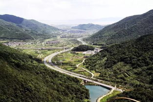 三山指哪三山
