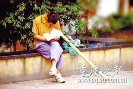 忙里偷闲的意思解释，忙里偷闲的诗词