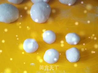 浅粉色怎么调色出来