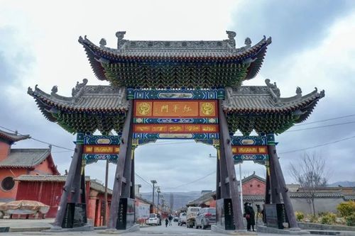 哈达铺属于哪个省哪个县，哈达铺离官鹅沟有多远