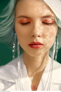 emerge是什么意思，emerge是及物动词还是不及物动词