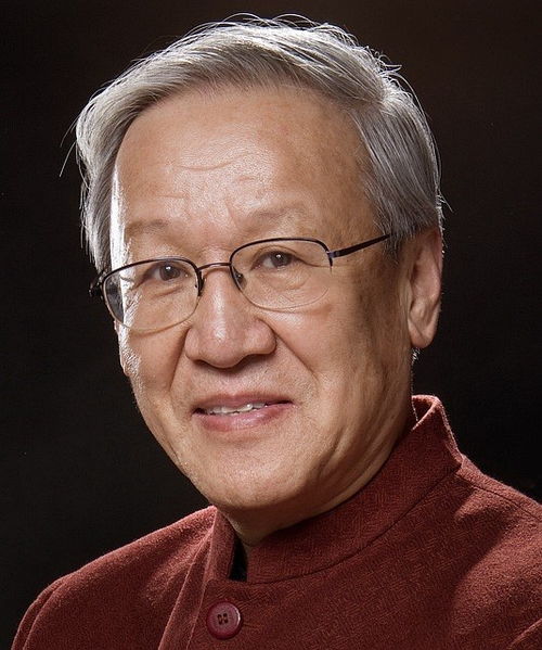 谢飞画家的简介