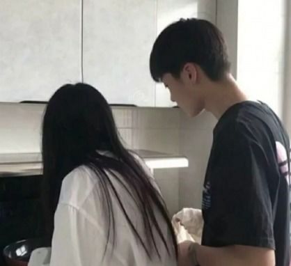 很甜很暖的情侣网名加姓氏，很甜很暖的情侣网名二字