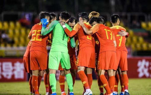 国足笑话视频，什么软件可以买足球