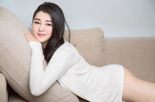 妤的意思及寓意女孩名字，百花妍的意思