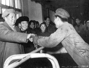1953到1956年中国发生了什么，1956年中国发生了什么历史事件的图片简笔画